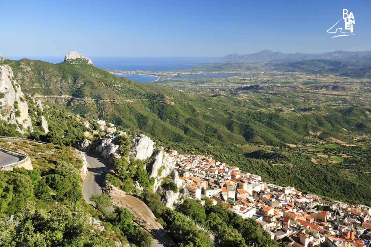 Апартаменти Tesori Di Sardegna Баунеї Екстер'єр фото